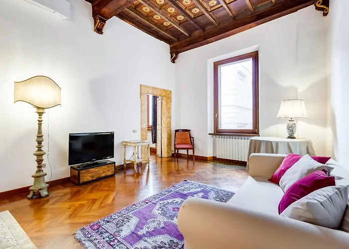 Historical Few Steps From Piazza Navona *