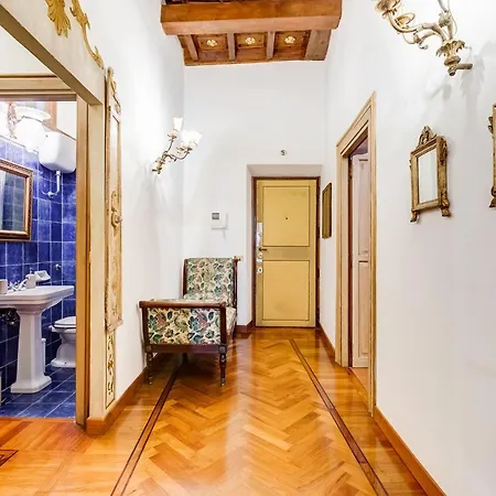 Storico A Pochi Passi Da Piazza Navona Appartement