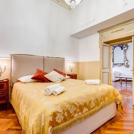 Daire Historical Few Steps From Piazza Navona